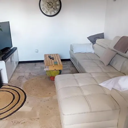 4 Couchages Apartment *